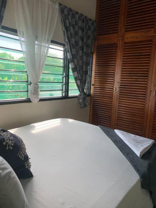 Jambo Diani 1-Bedroom Apartment Close To The Beach Diani Beach Zewnętrze zdjęcie