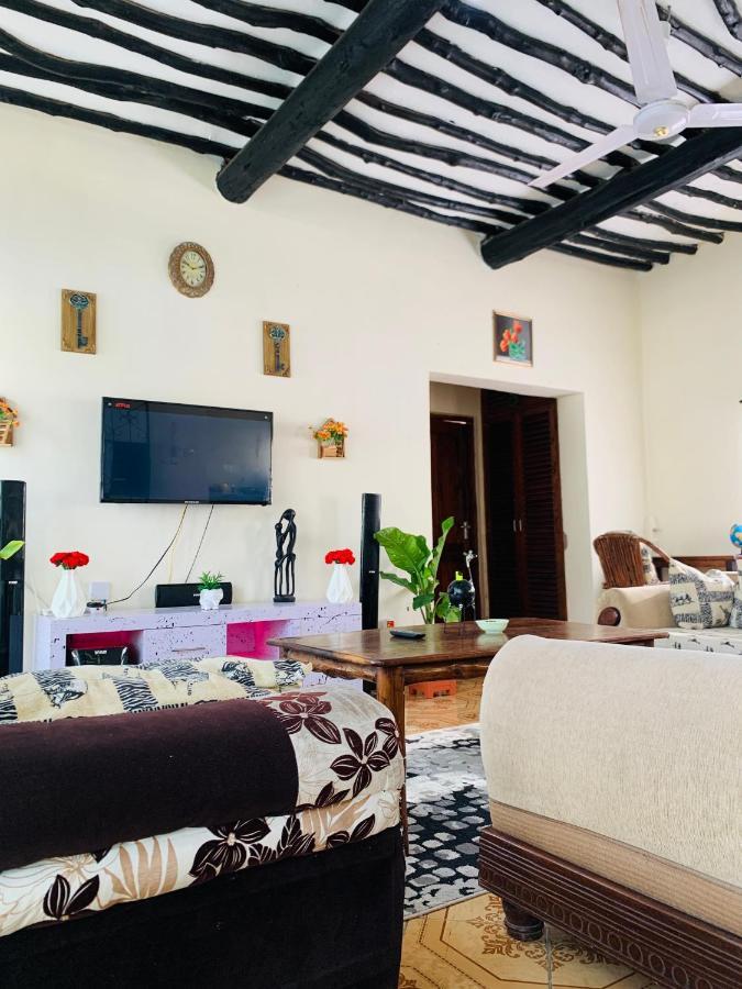 Jambo Diani 1-Bedroom Apartment Close To The Beach Diani Beach Zewnętrze zdjęcie